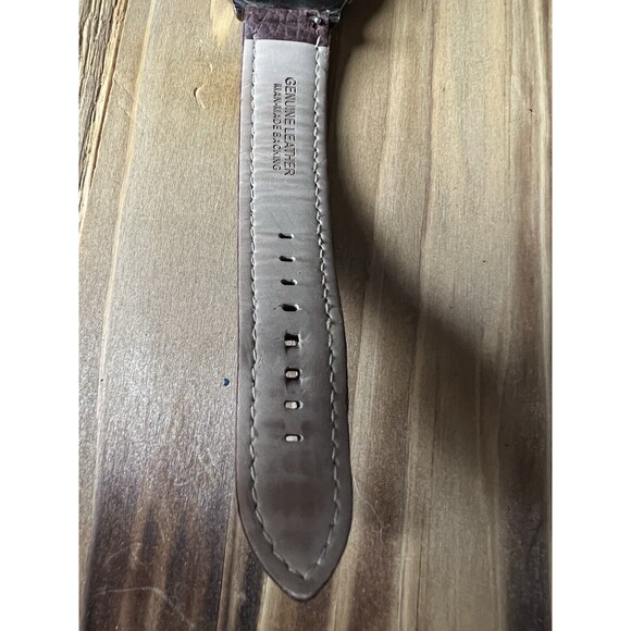 Vintage Field And Stream Watch New Battery - Picture 10 of 13